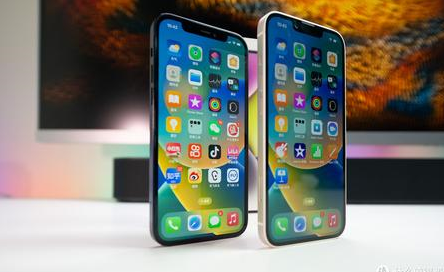 革吉苹果维修点分享iPhone 14 Plus换屏维修细节 
